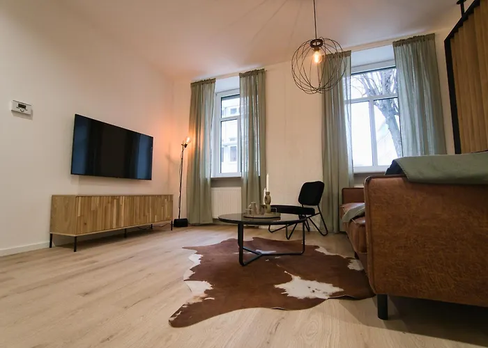 Goethe-Suites: Premium 4 Person Worms City Centre Appartment