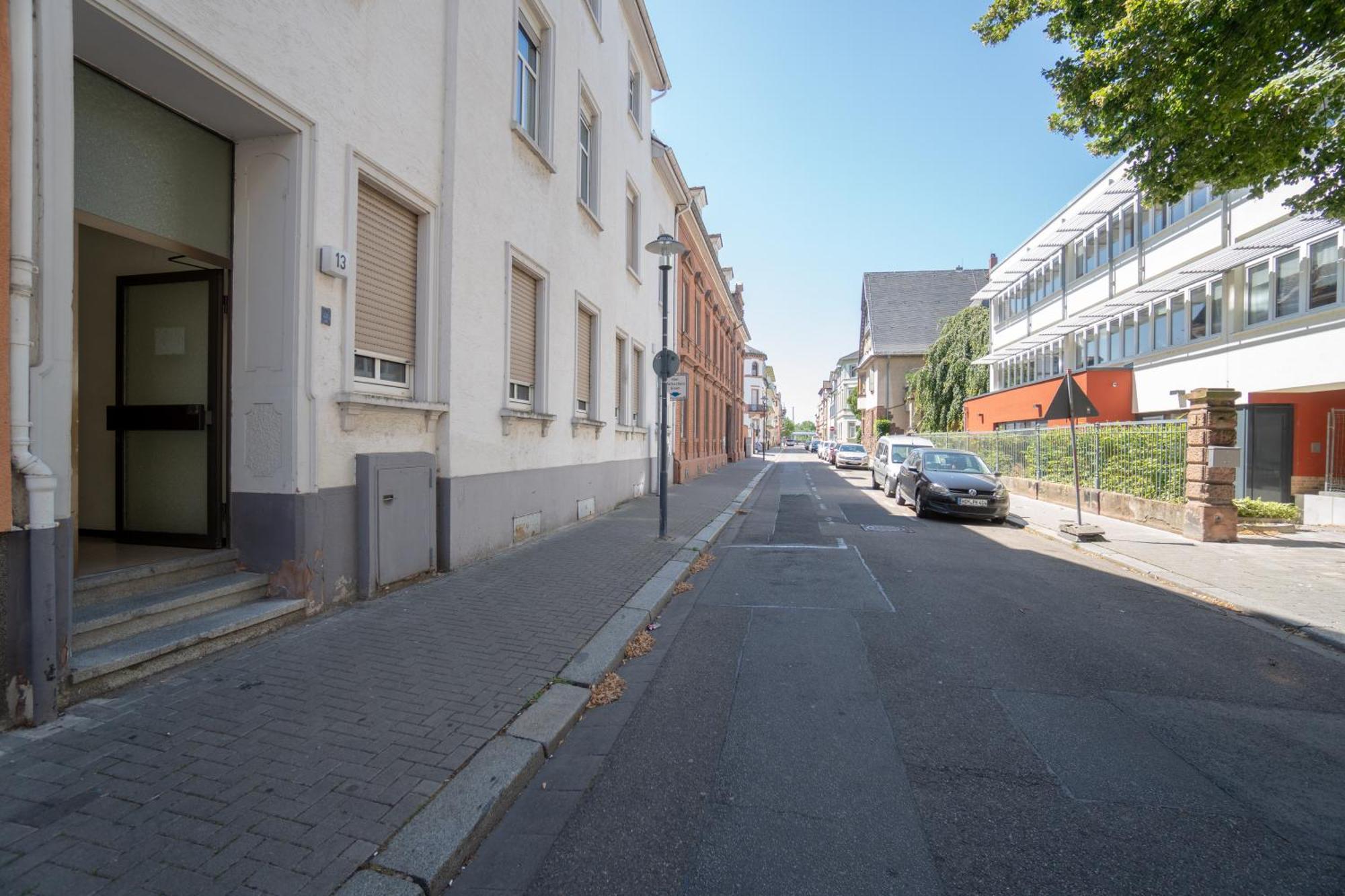 Goethe-suites: Premium 4 Person Centre Apartment Worms